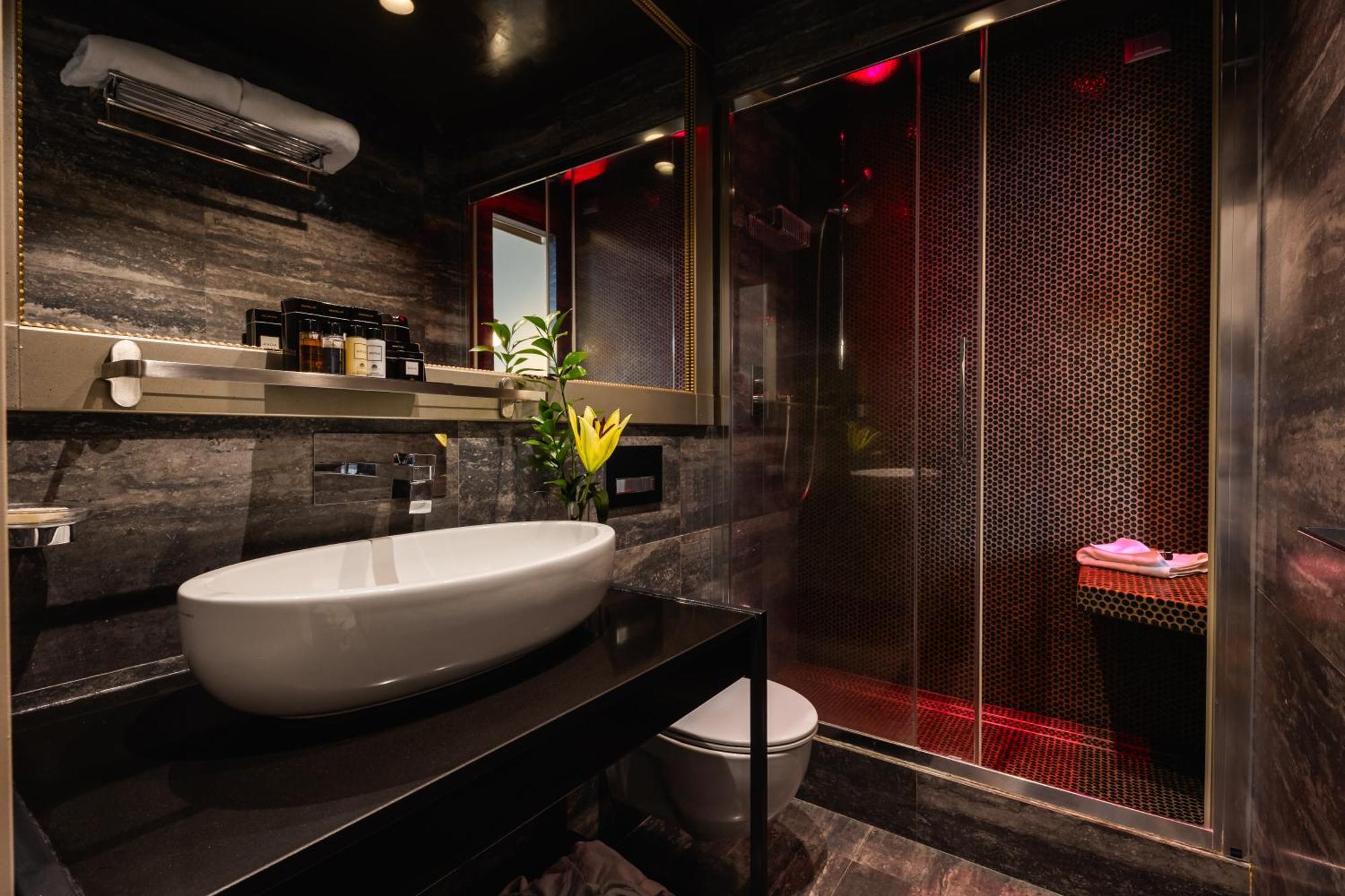 Maison Torre Argentina โรม ภายนอก รูปภาพ