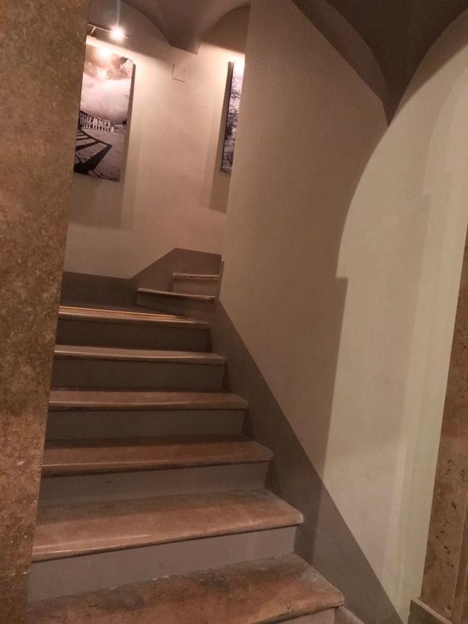Maison Torre Argentina โรม ภายนอก รูปภาพ