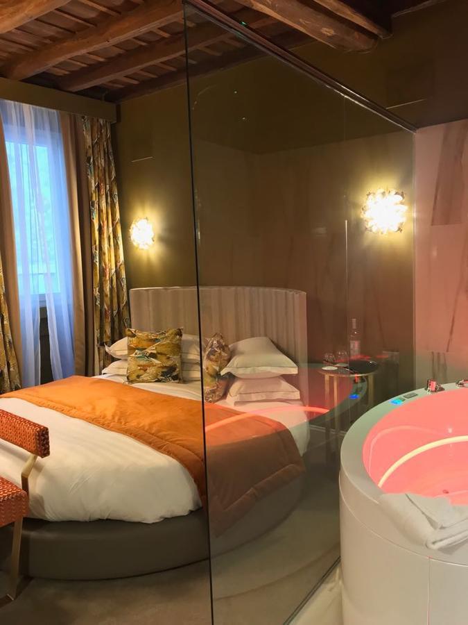 Maison Torre Argentina โรม ภายนอก รูปภาพ